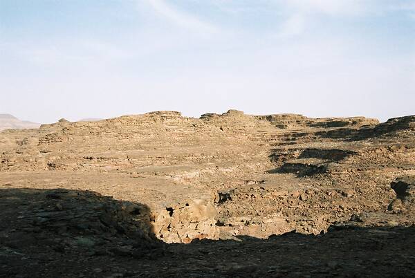 [PHOTO: Sinai view: 40kB]
