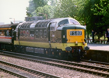 SQUAREWHEELS.org.uk – Deltic D9000